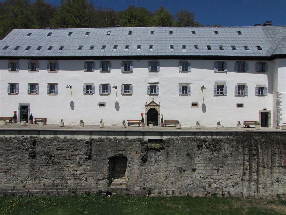 Hotel Roncesvalles Exterior photo